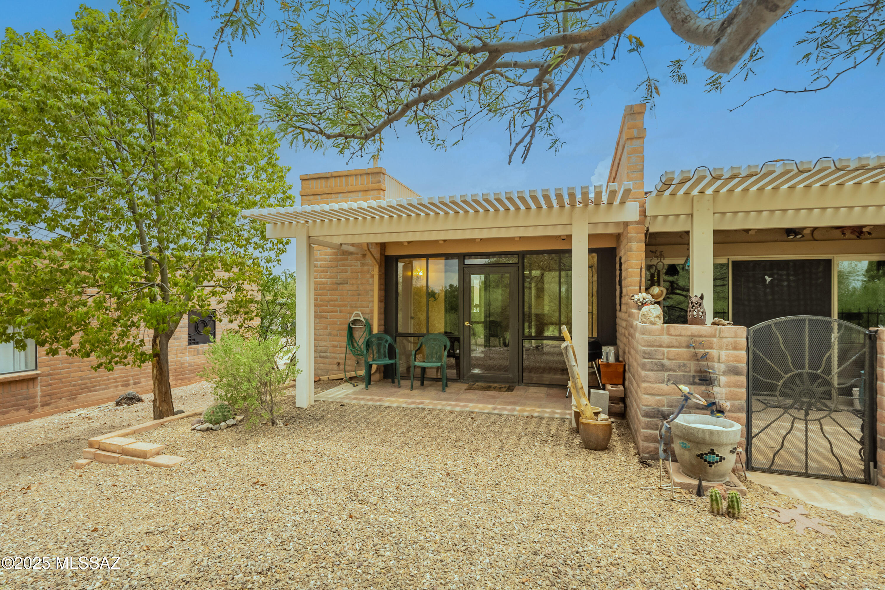 Property Photo: 1336 W Desert Hills Dr AZ 85622