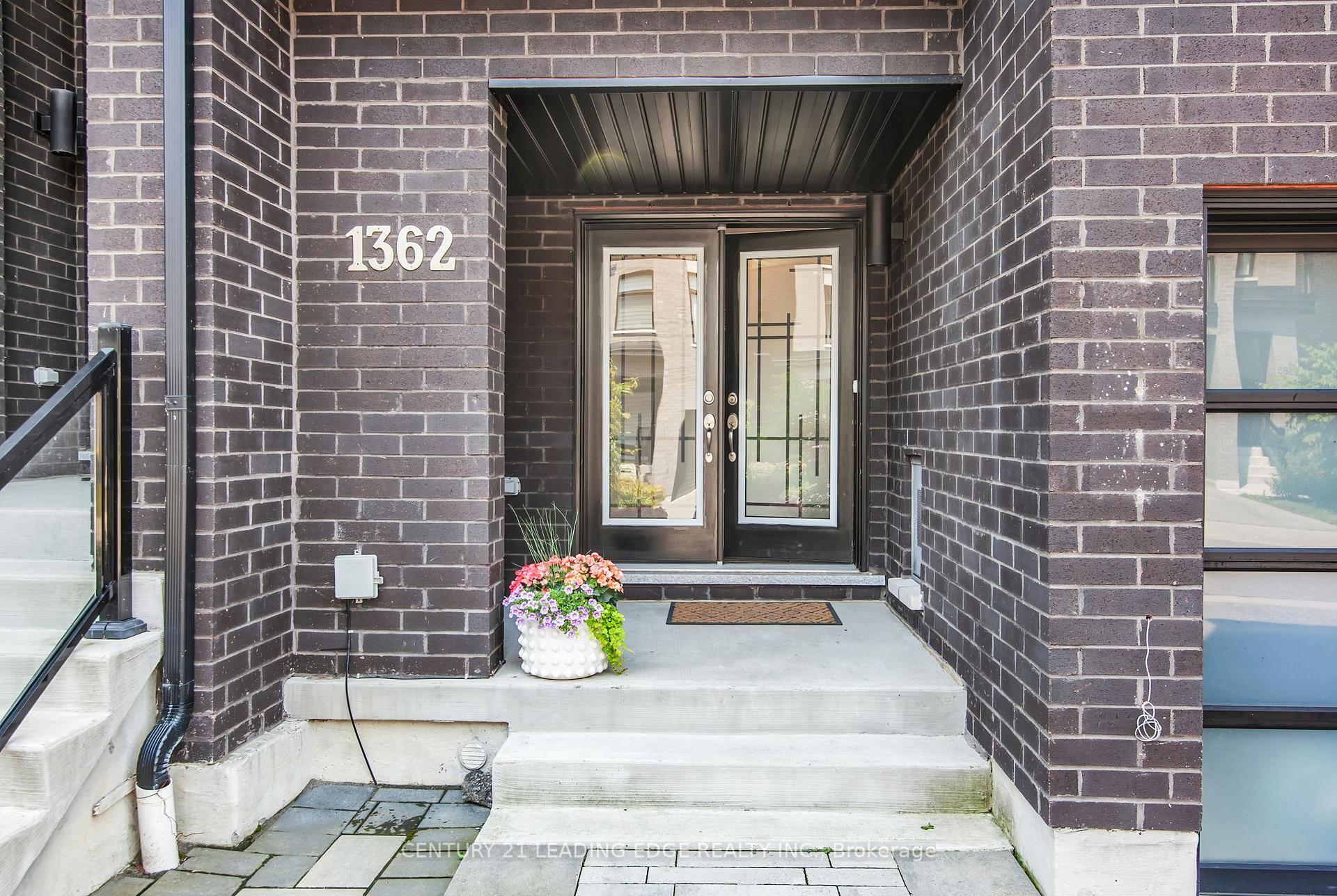 Property Photo: 1362 Gull Crossing N ON L1W 0B7