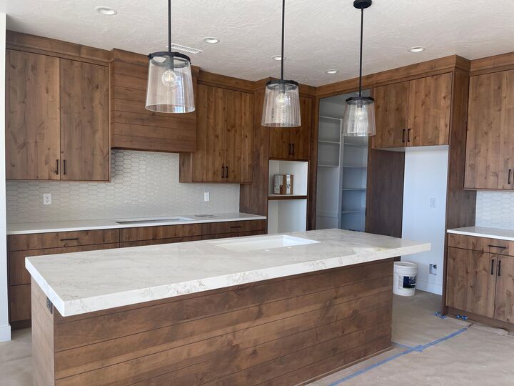 Property Photo:  575 S 1800 W  UT 84737 