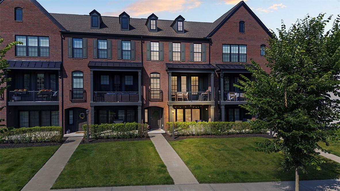 Property Photo: 3155 Preston Way PA 15017