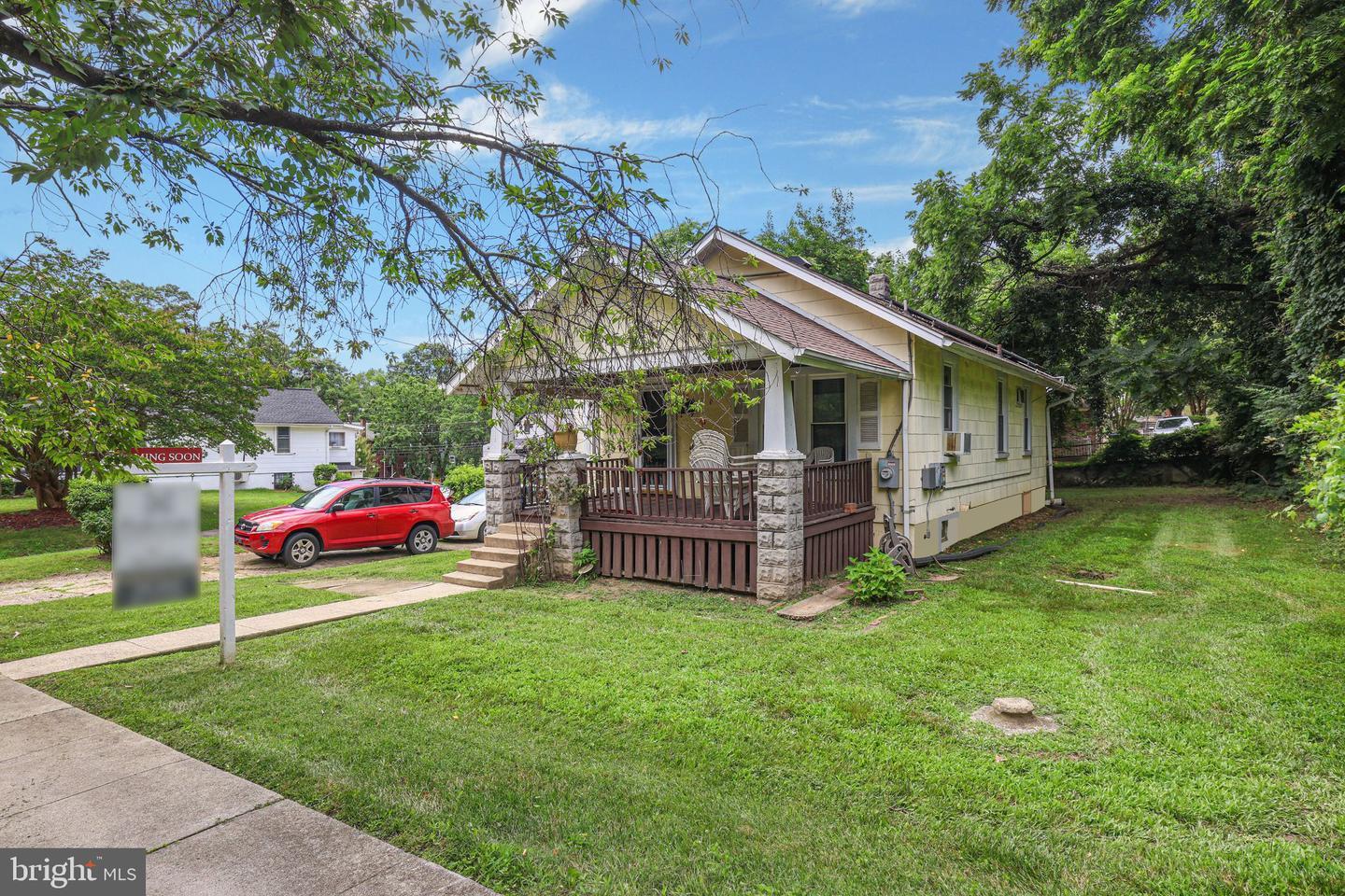 Property Photo: 3222 M Street SE DC 20019