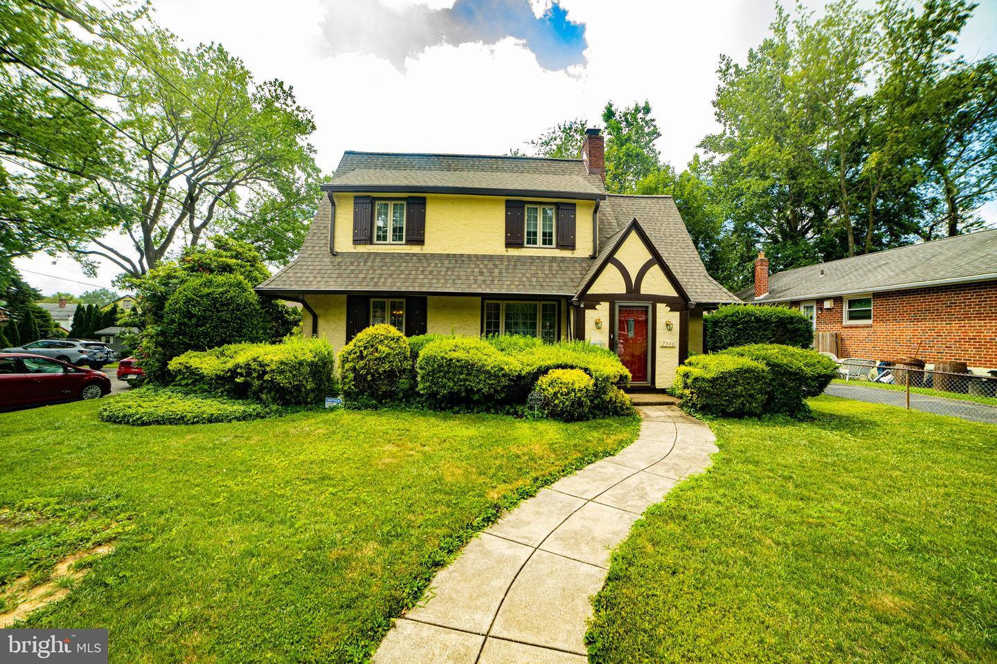 Property Photo: 2346 Franklin Avenue PA 19018