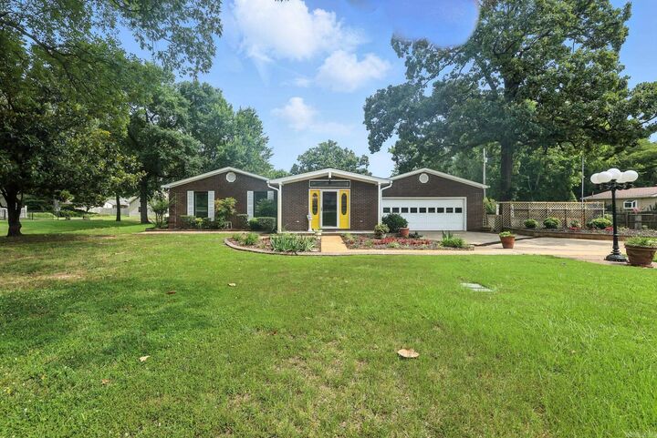 Property Photo: 15808 Taylor Loop AR 72223