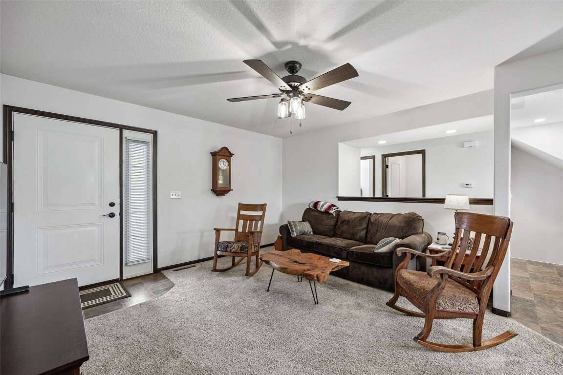 Property Photo: 121 Woodstone Lane SW IA 52404