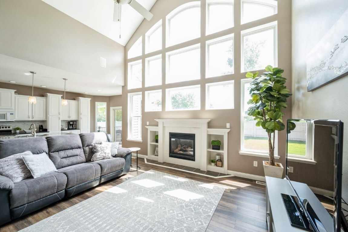 Property Photo: 2654 Mulberry Court IA 52302