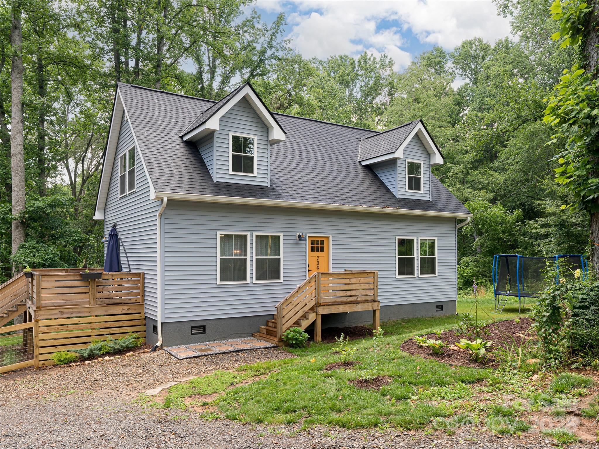 Property Photo: 239 Bonnies Meadow Place NC 28806