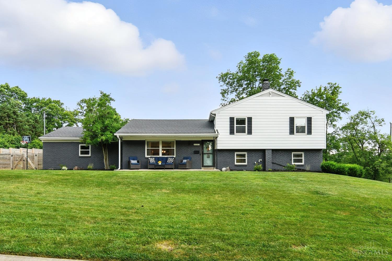 Property Photo: 8497 Highton Court OH 45236