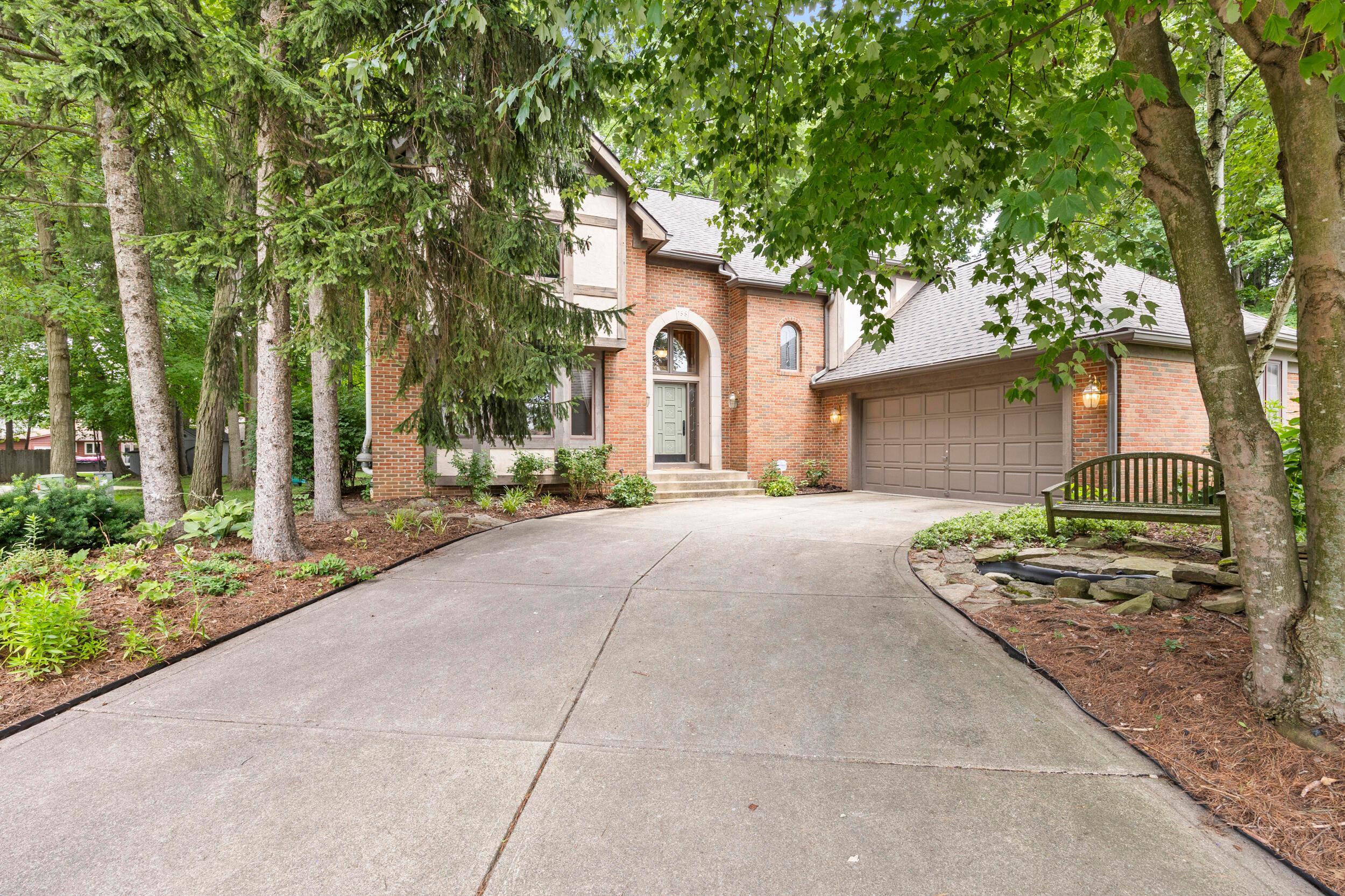 Property Photo: 166 Fawn Court OH 43081