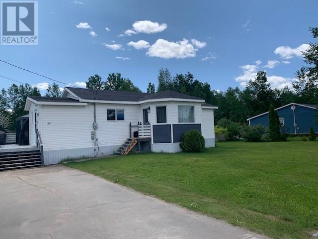 Property Photo: 39 Saunders Street NL A0P 1E0