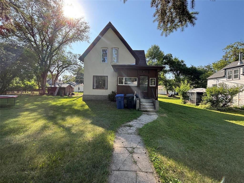 Photo de la propriété: 423 Clark Avenue MB R0K 1G0