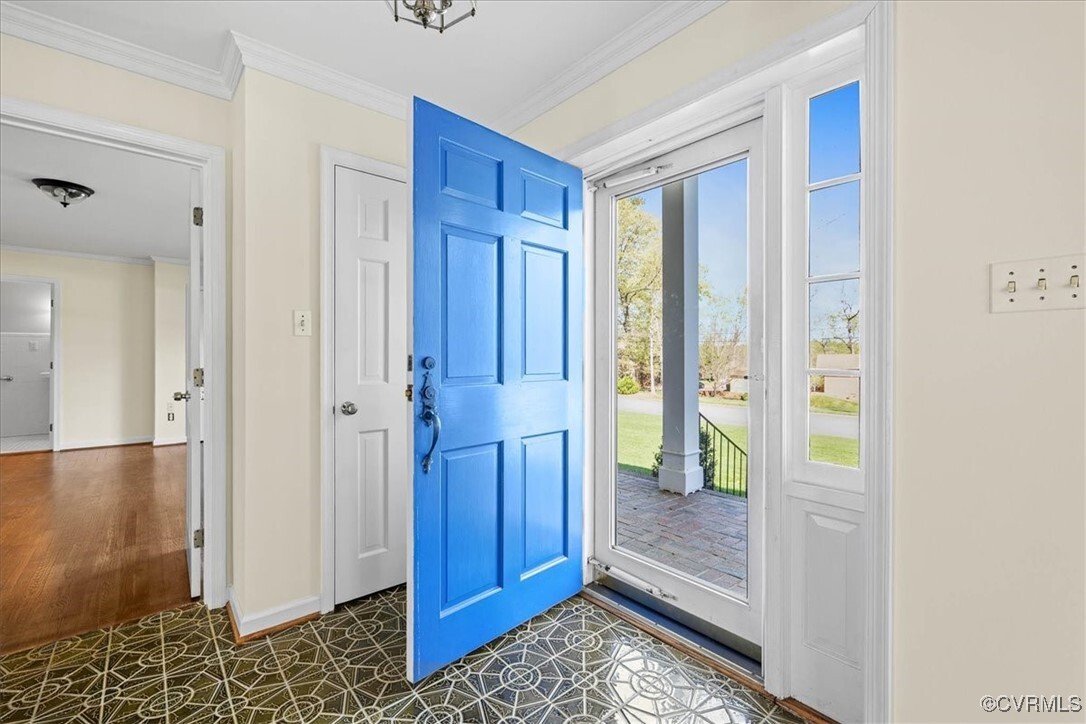 Property Photo: 3000 W Riverside Avenue VA 23860