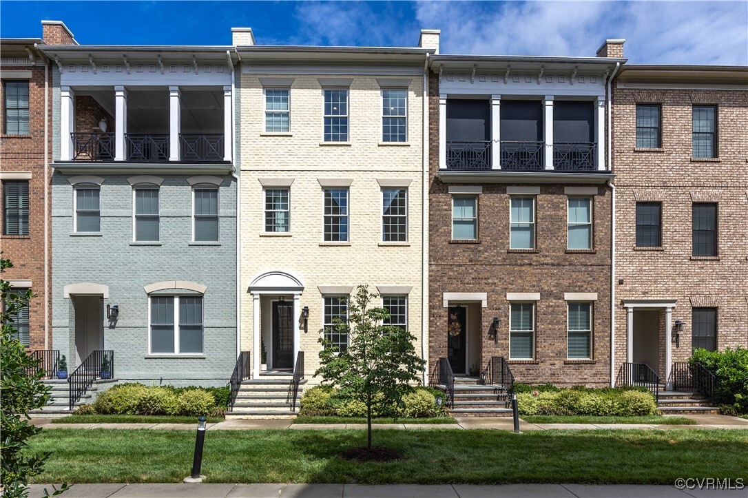 Property Photo: 12346 Purbrook Walk VA 23233