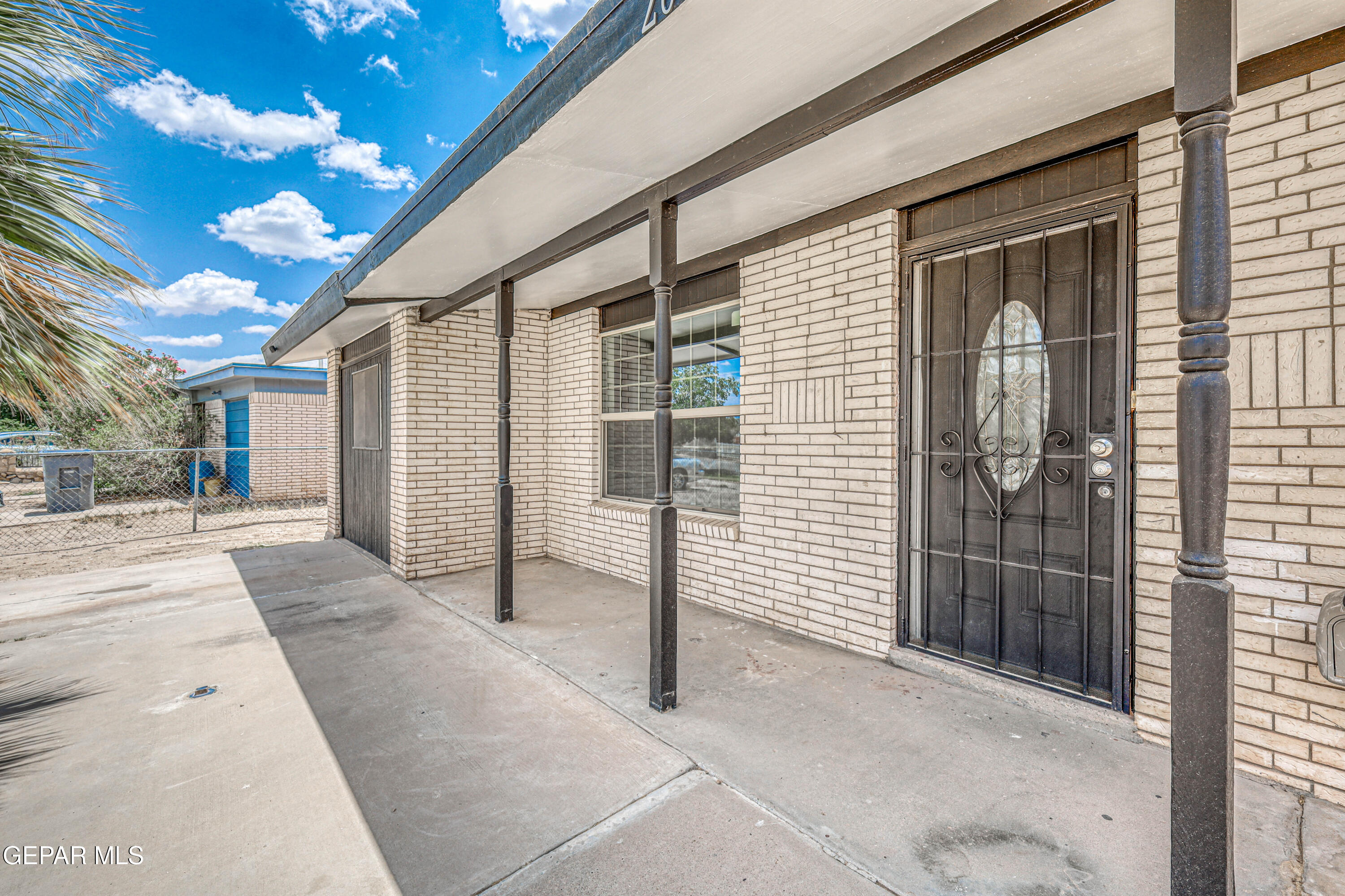 Property Photo: 264 Link Dr. Drive TX 79907