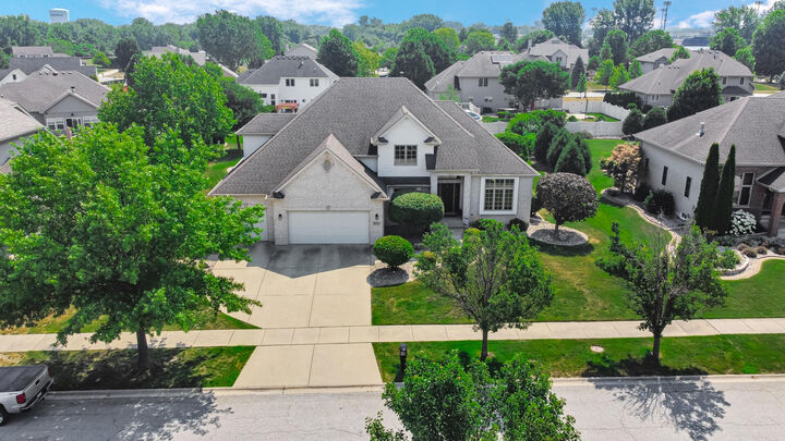 Property Photo: 8185 Hawthorne Drive IN 46373