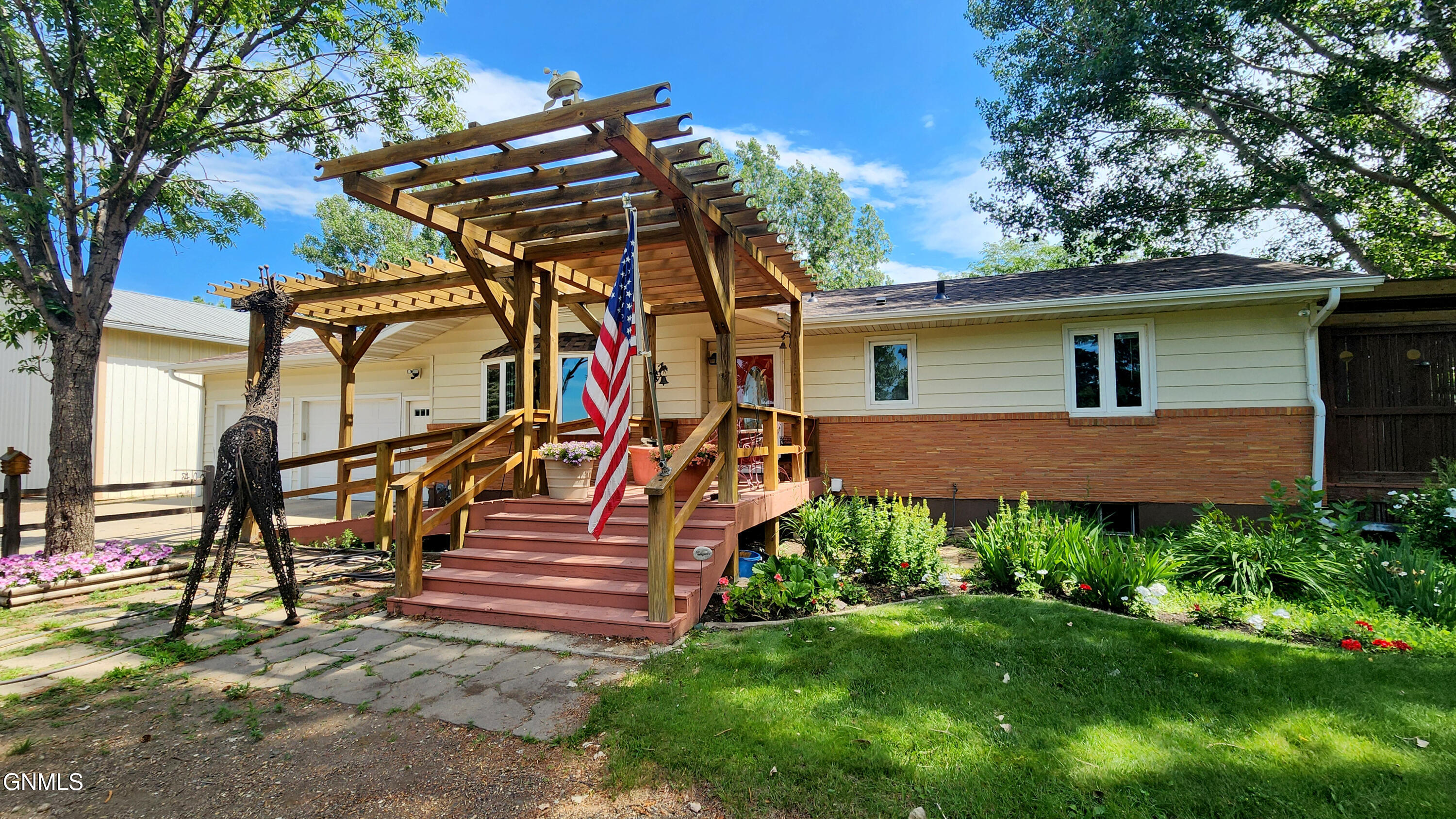 Property Photo: 3400 Old Red Trail NW ND 58554