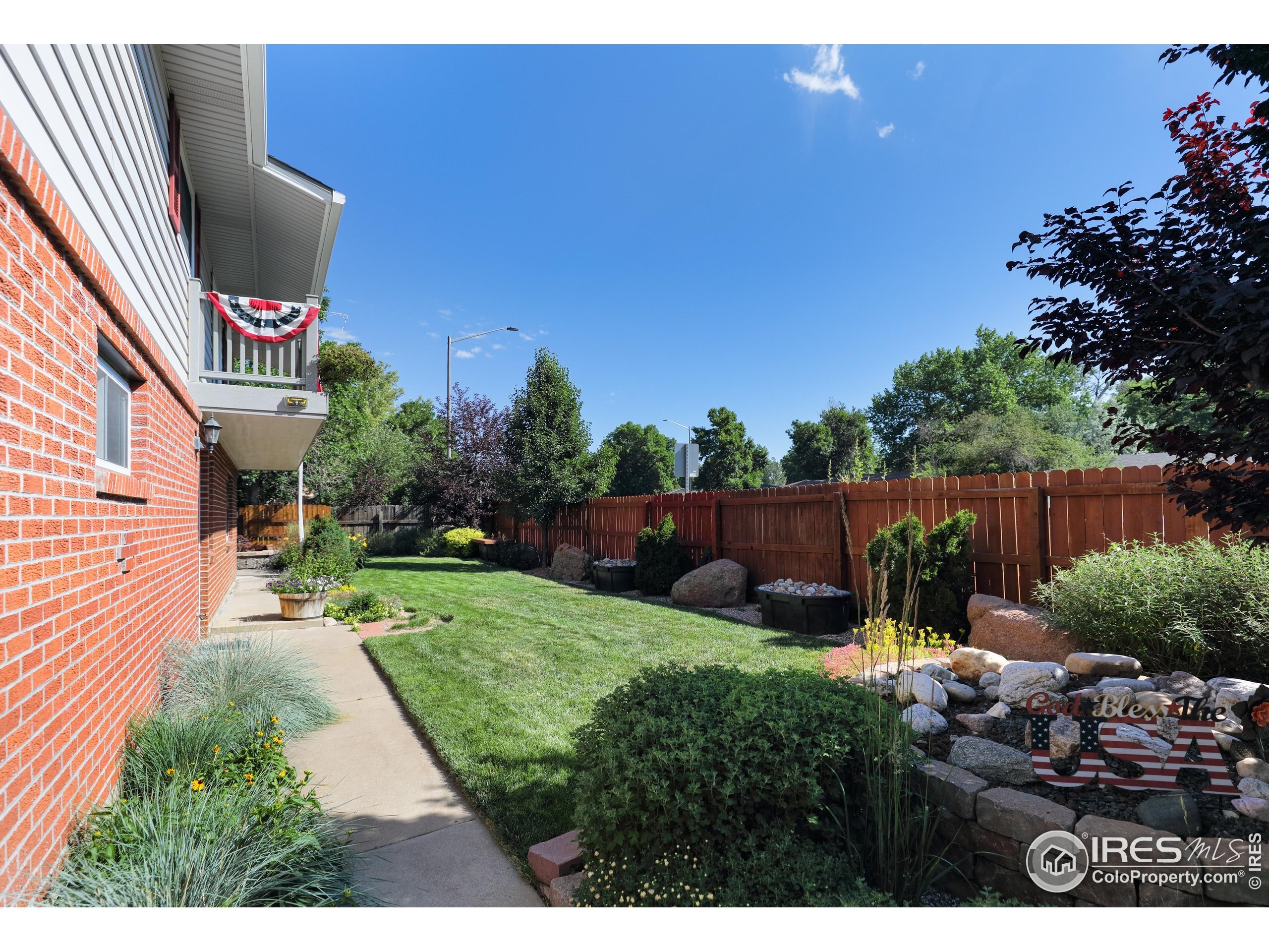 Property Photo:  2467 Farisita Dr  CO 80538 