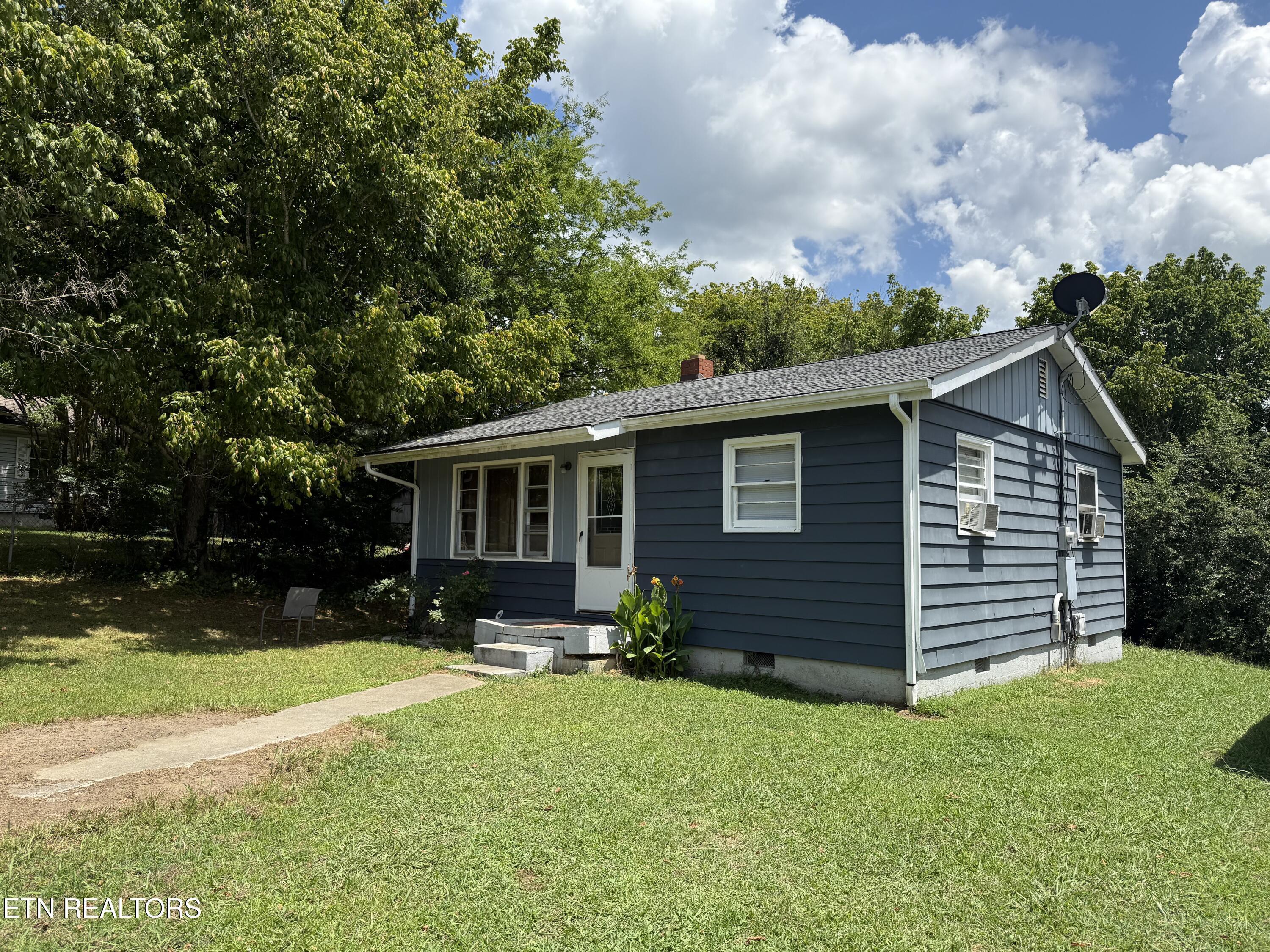 Property Photo: 106 Keener Rd TN 37865