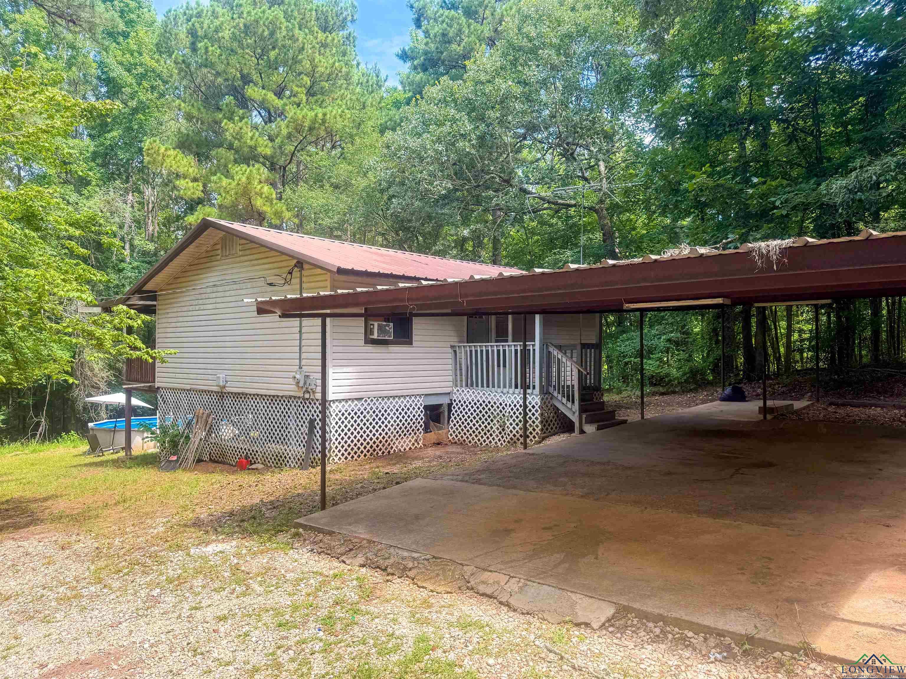 Property Photo: 13288 E Hwy 49 TX 75657