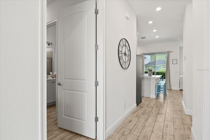 Property Photo:  8017 Sandy Toes Way  FL 34747 