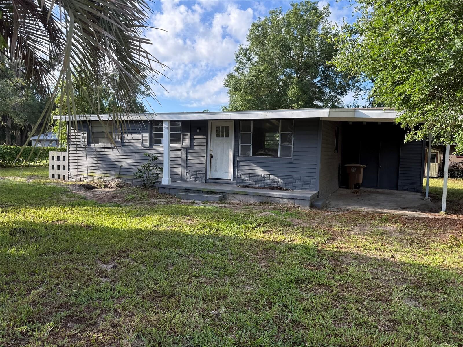 Property Photo:  1704 SW 5th Place  FL 34471 