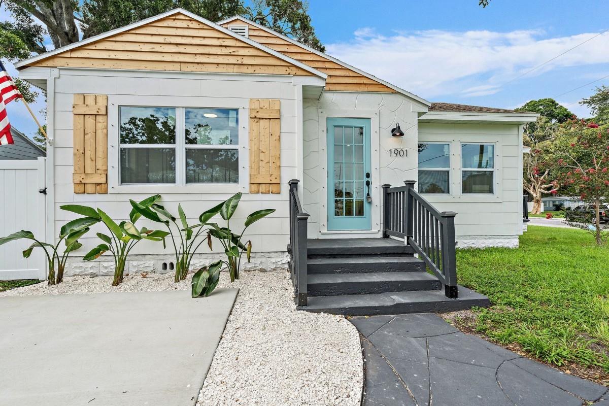 1901 18th Avenue N  St Petersburg FL 33713 photo