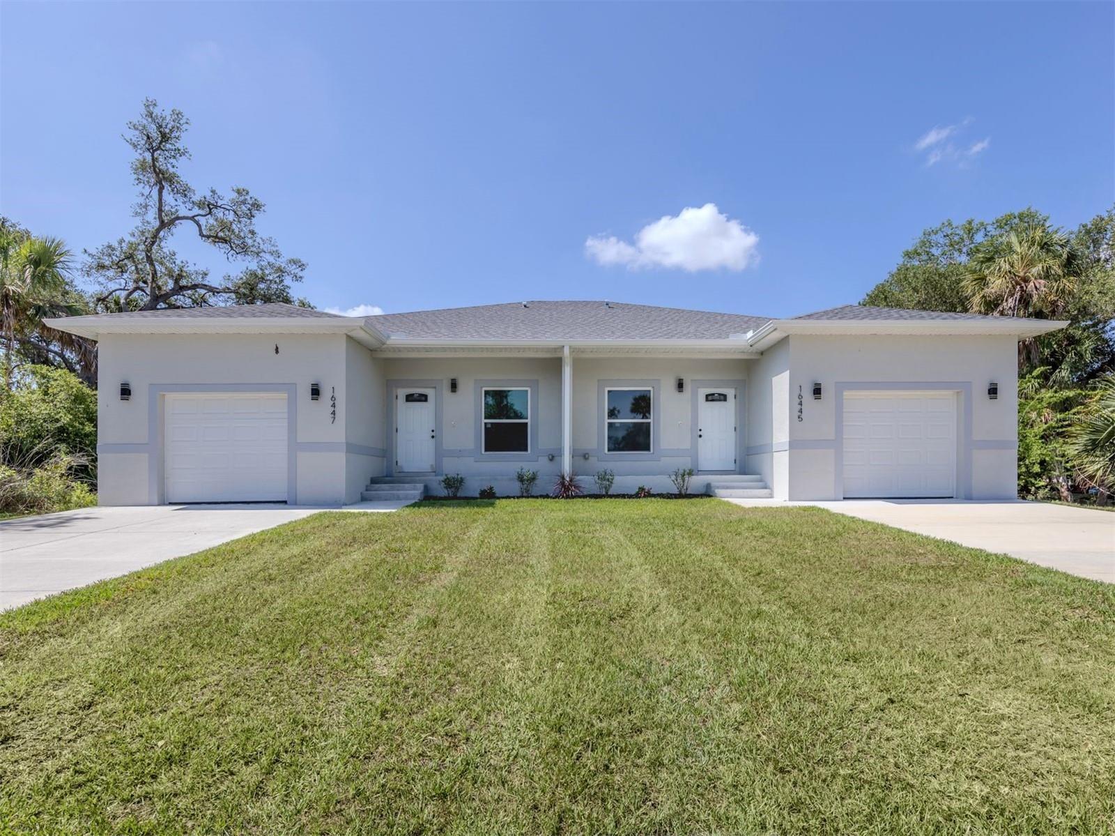 Property Photo:  16445 Tanglewood Avenue  FL 33954 