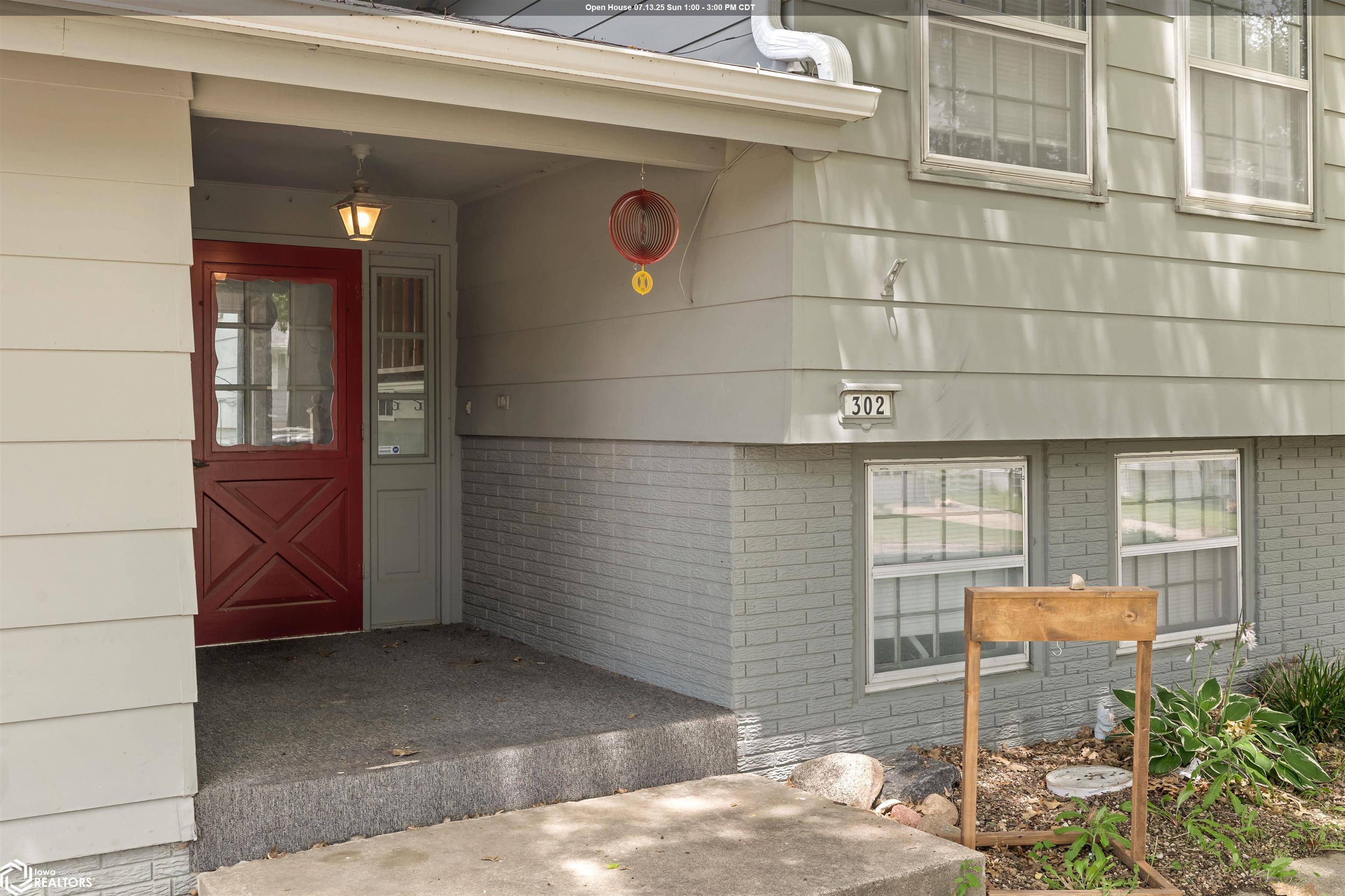 Property Photo: 302 Newcastle Road IA 50158