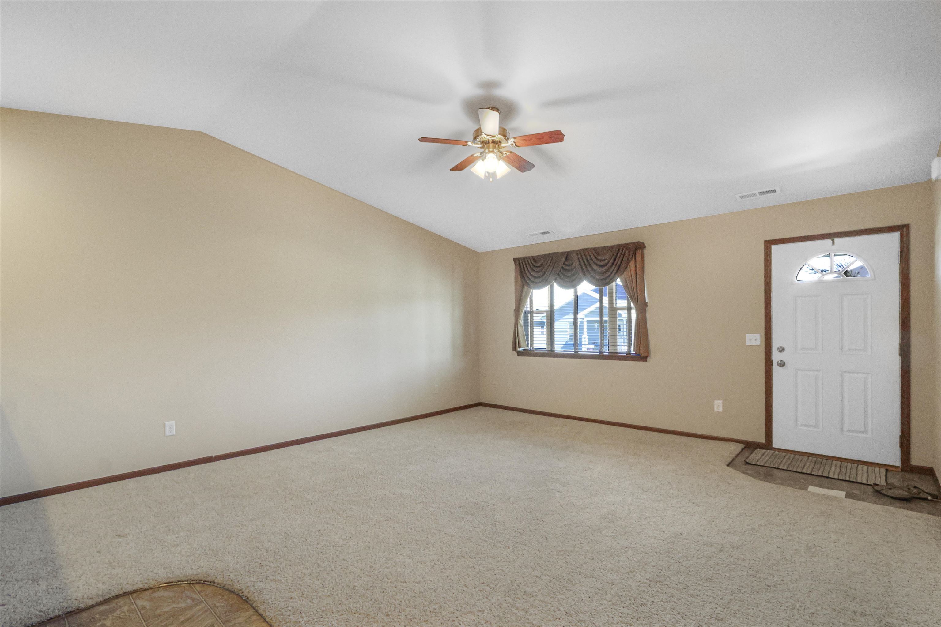 Property Photo: 1205 Silverbrook Lane SD 57783