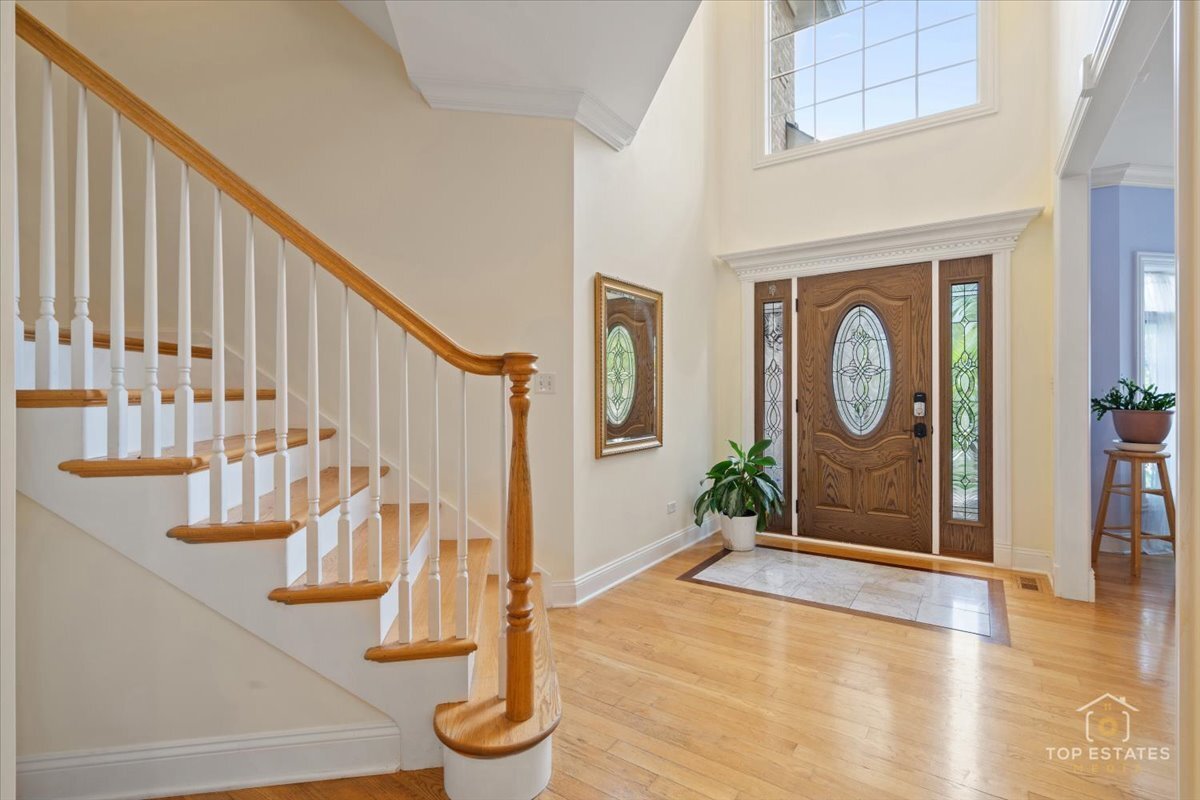 Property Photo: 114 E 56th Street IL 60559