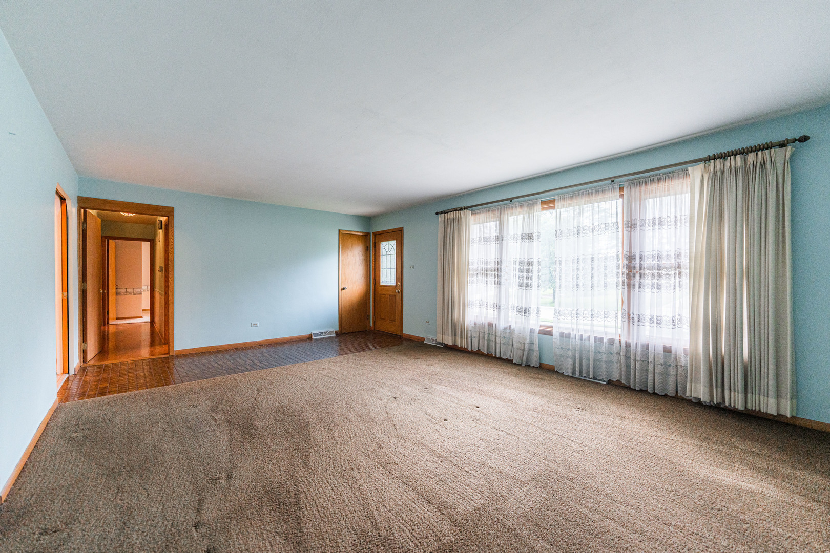 Property Photo:  525 Bunning Drive  IL 60516 