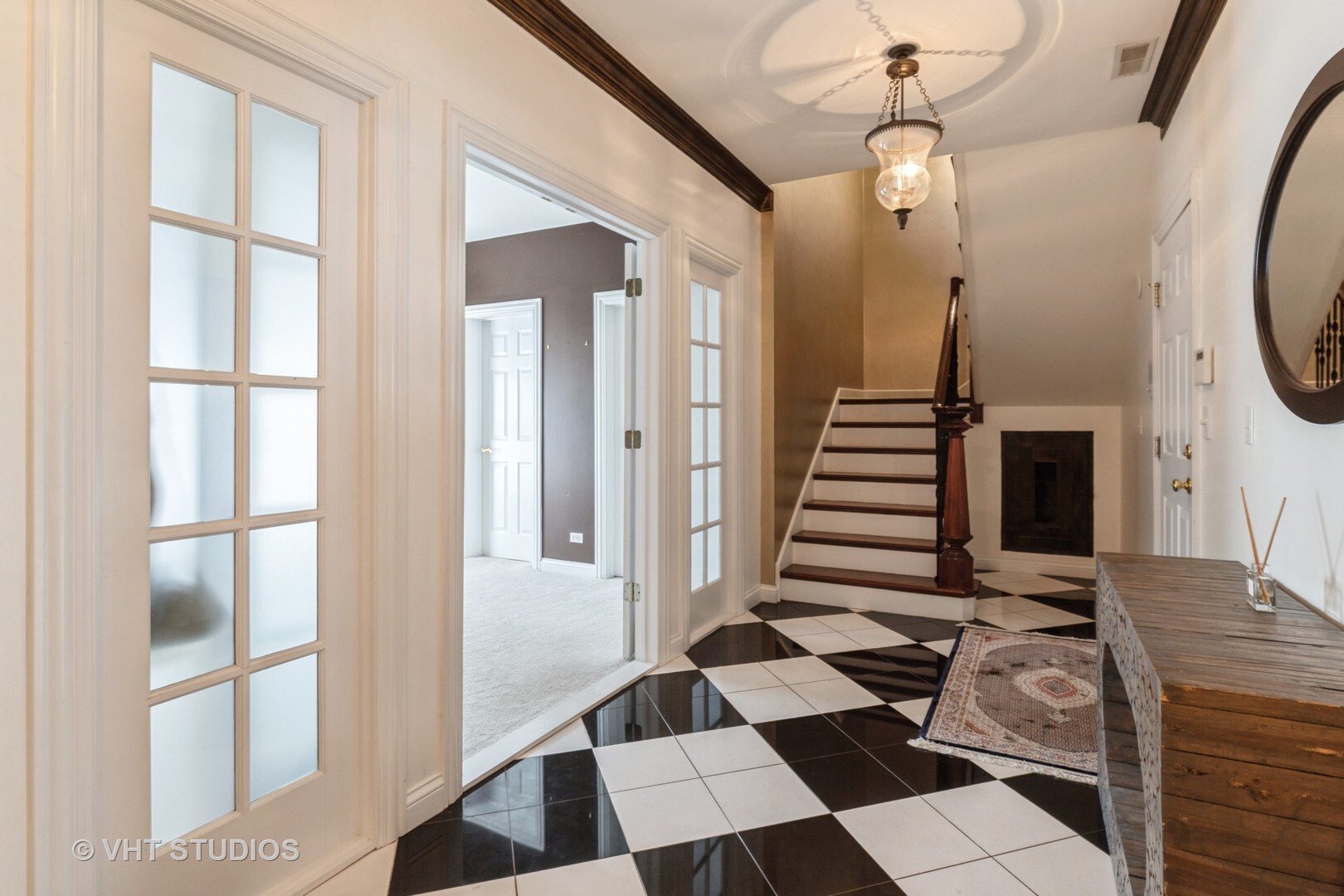 Property Photo: 1867 Admiral Court IL 60026