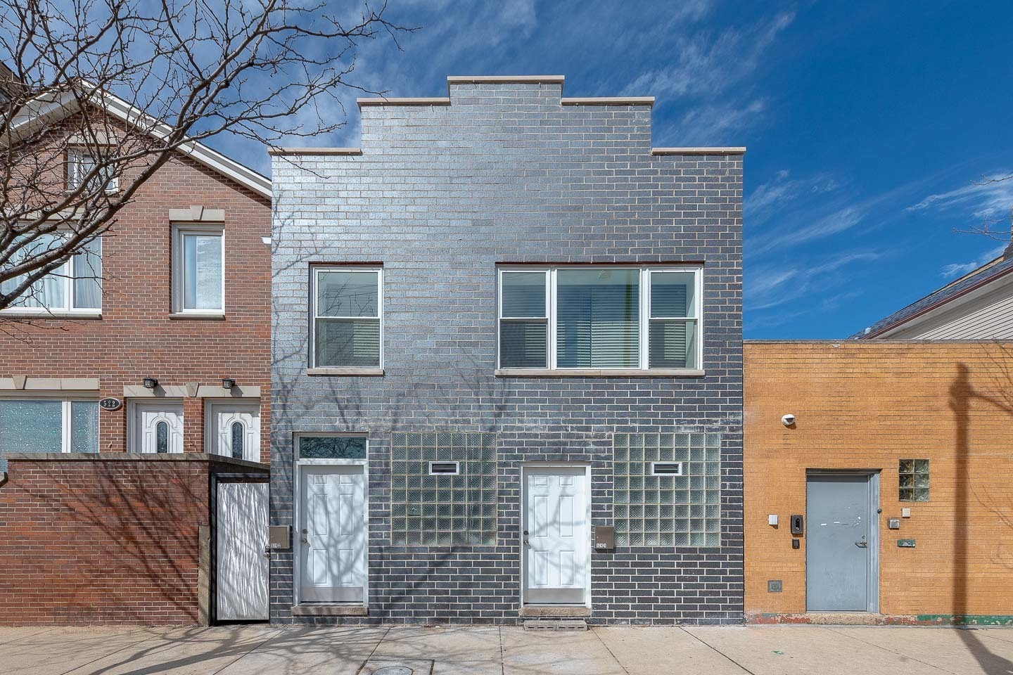 Property Photo:  524 N Ashland Avenue  IL 60622 