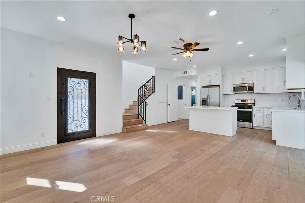 Property Photo: 11338 Barman Avenue CA 90230