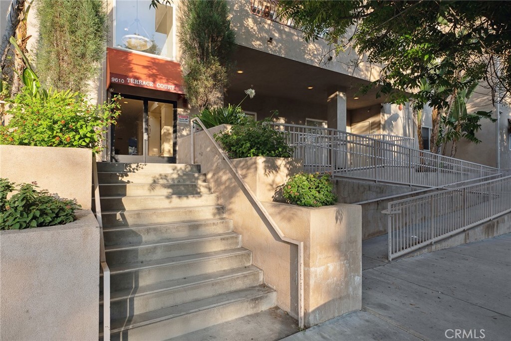 Property Photo: 9610 Zelzah Avenue 105 CA 91325