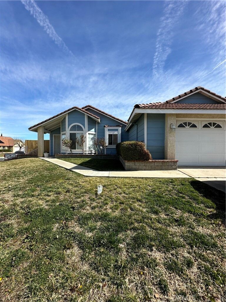 Property Photo:  37510 Conifer Drive  CA 93550 