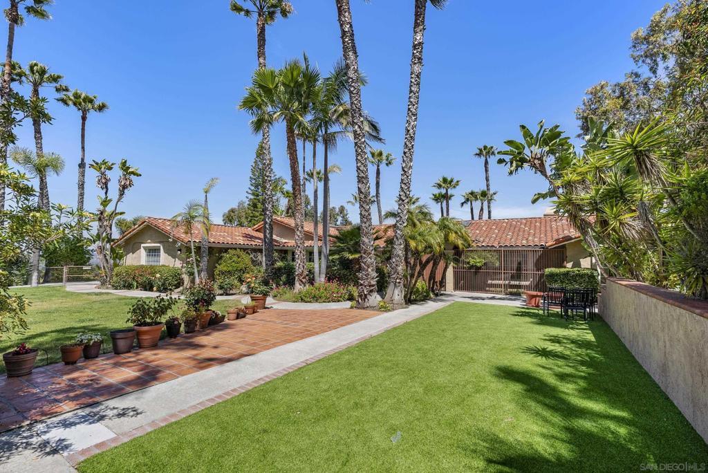 6518 Monte Fuego  Rancho Santa Fe CA 92067 photo