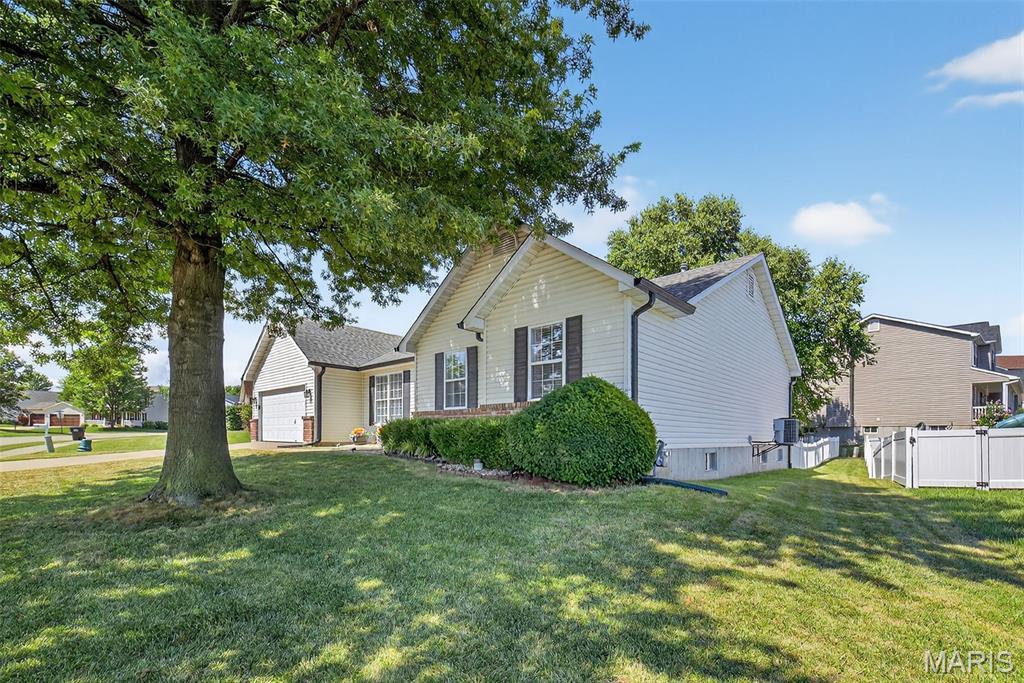Property Photo:  1305 Grand Canyon Drive  MO 63385 