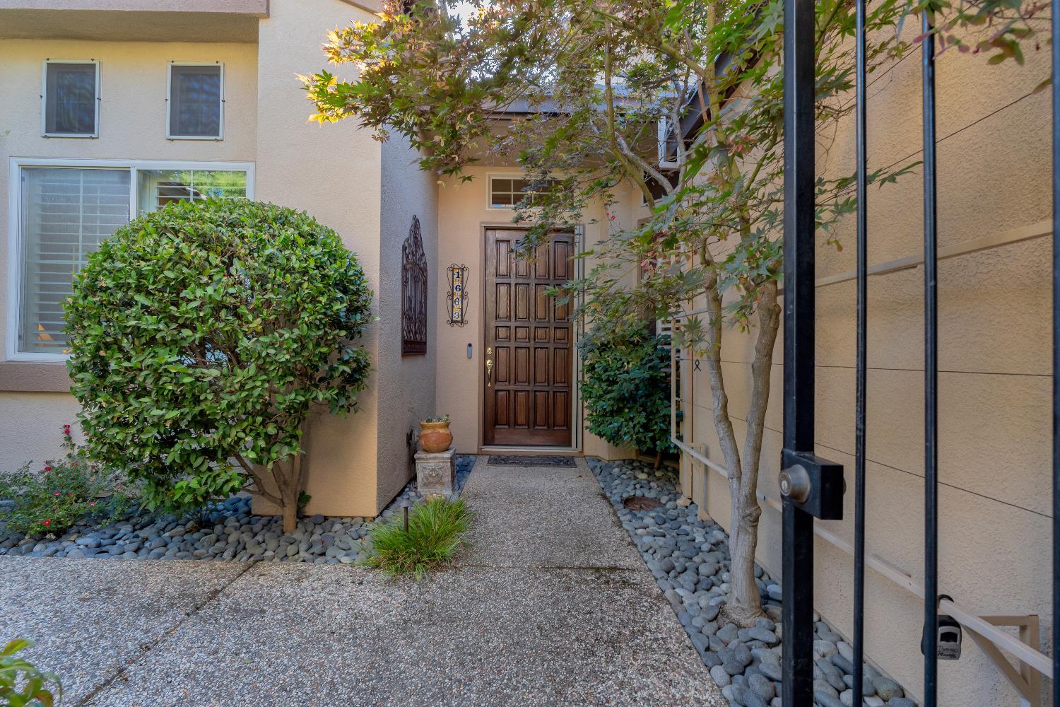 Property Photo: 1663 Barn Valley Lane CA 95648