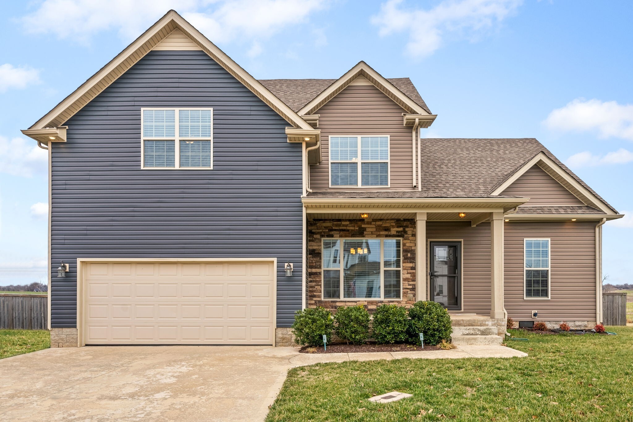 Property Photo: 1068 Michaela Cir TN 37043