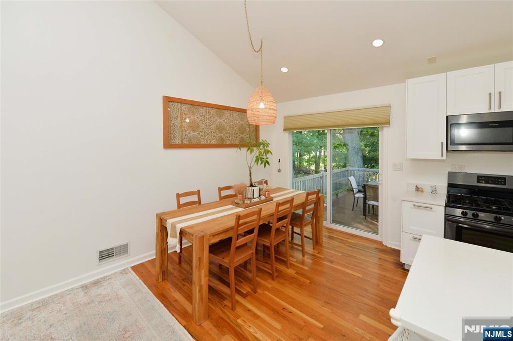Property Photo:  16-38 Mandon Place  NJ 07410 