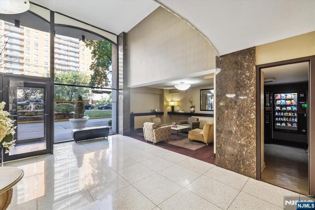 Property Photo: 150 Overlook Avenue 15E NJ 07601