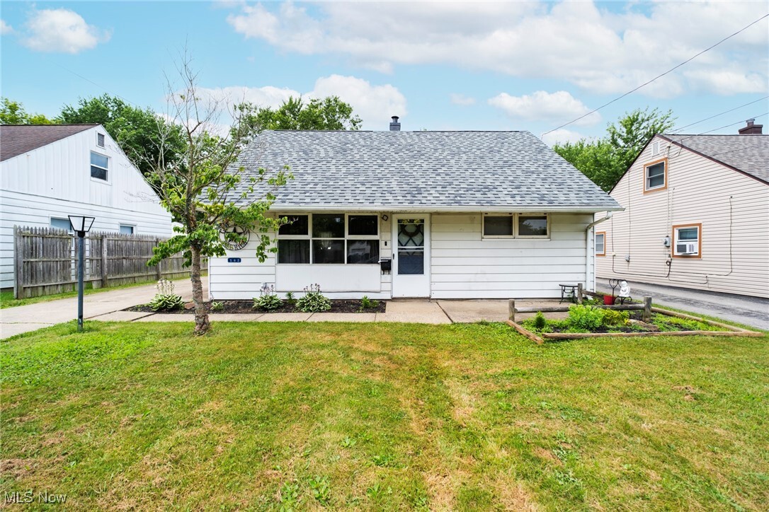 Property Photo: 162 N Beverly Avenue OH 44515