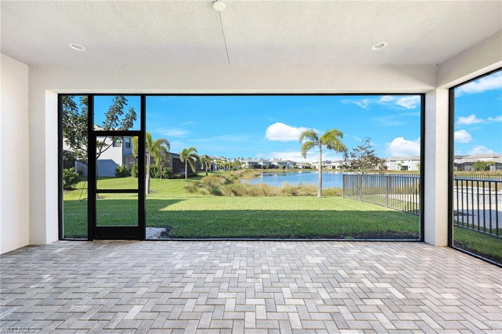 Property Photo: 12771 Woodbury Dr FL 33928