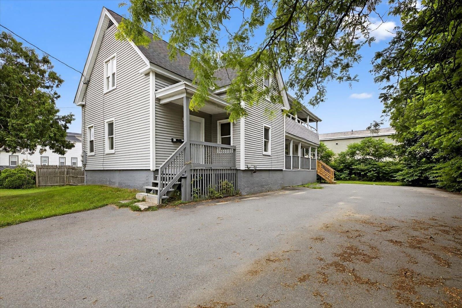 Property Photo:  107 Davis Street  NH 03431 