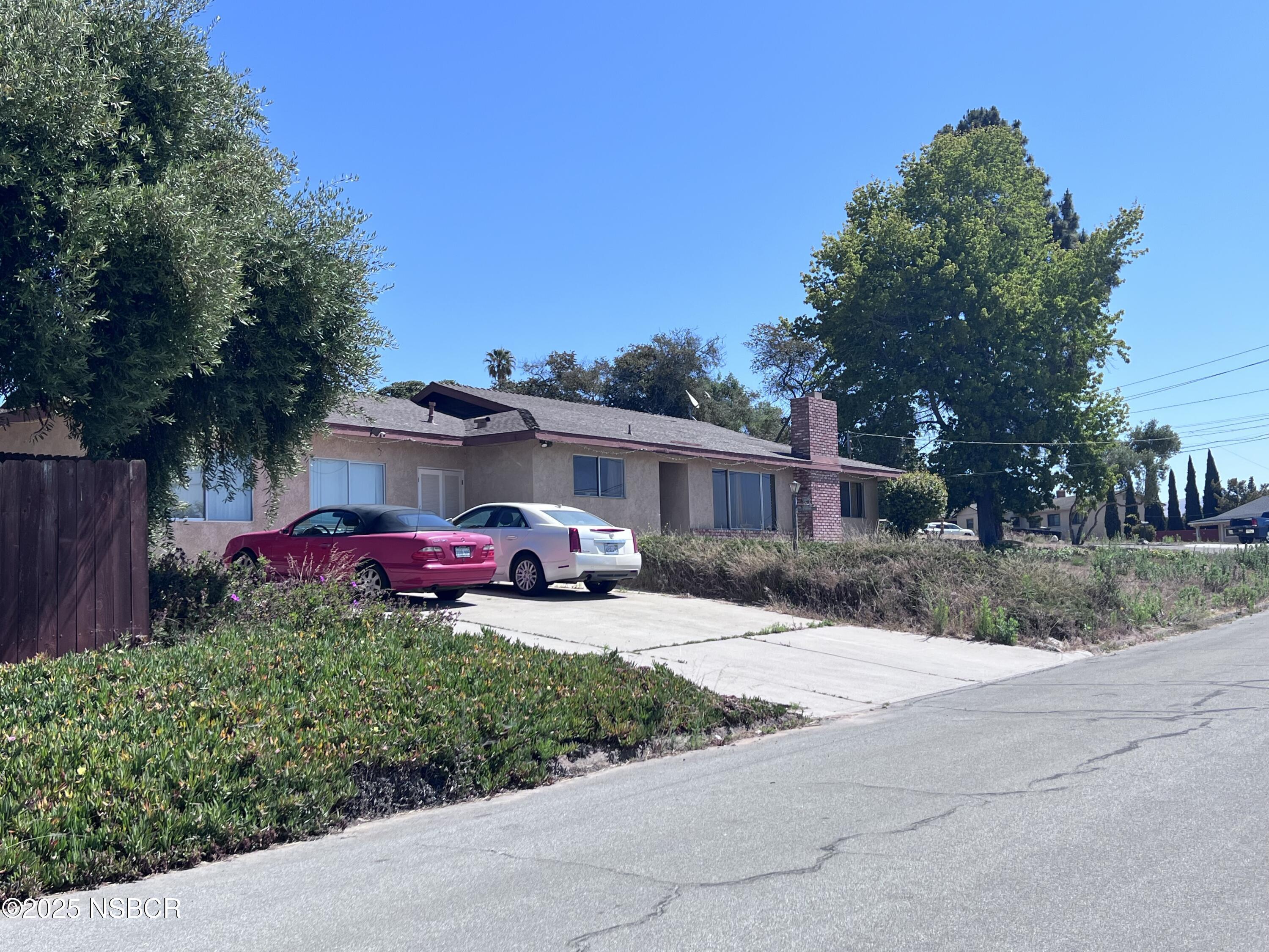 Property Photo: 777 Sierra Road CA 93444