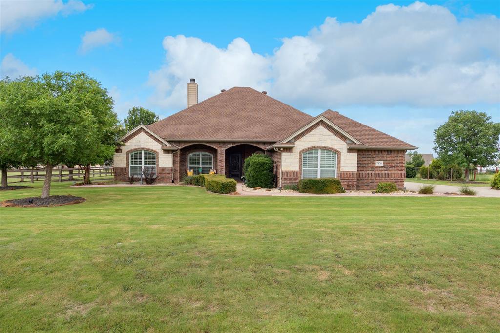 Property Photo: 7870 Vista Ridge Drive TX 76247