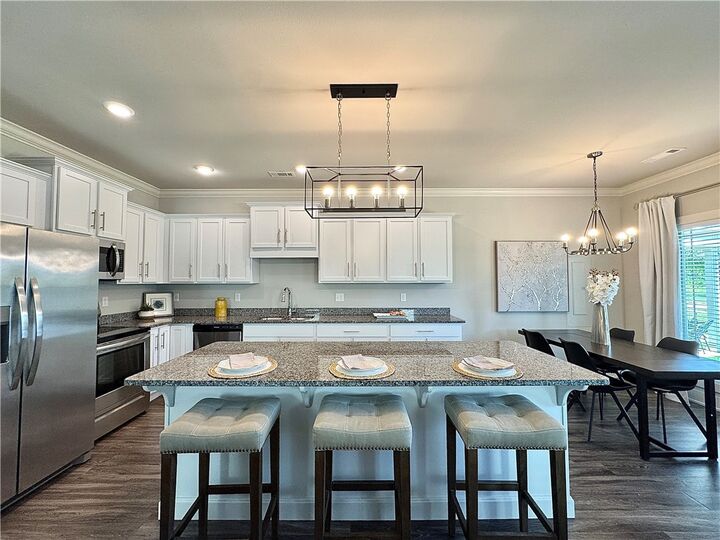 Property Photo:  915 NE Heights Lane  AR 72712 