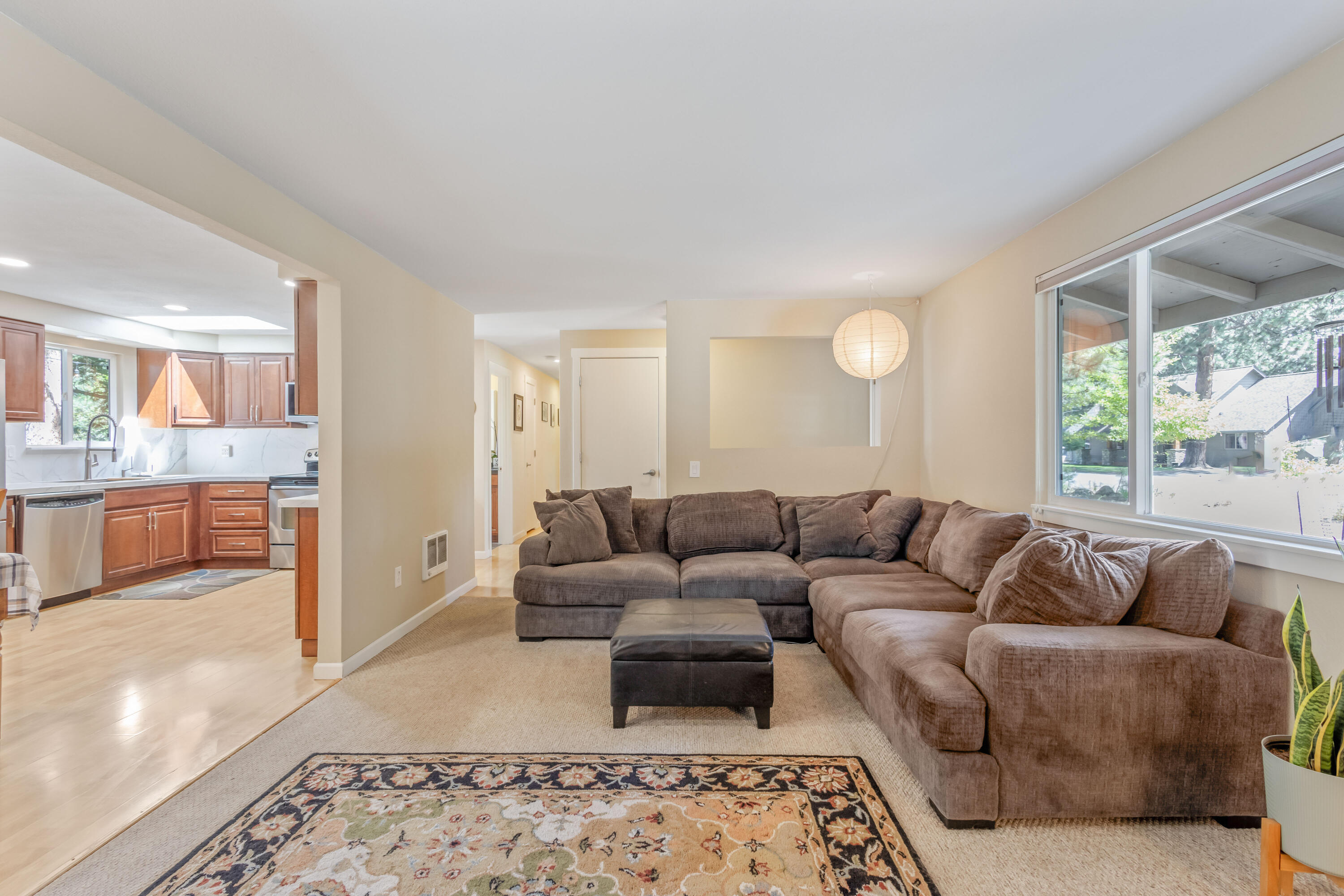 Property Photo:  60939 Amethyst Street  OR 97702 