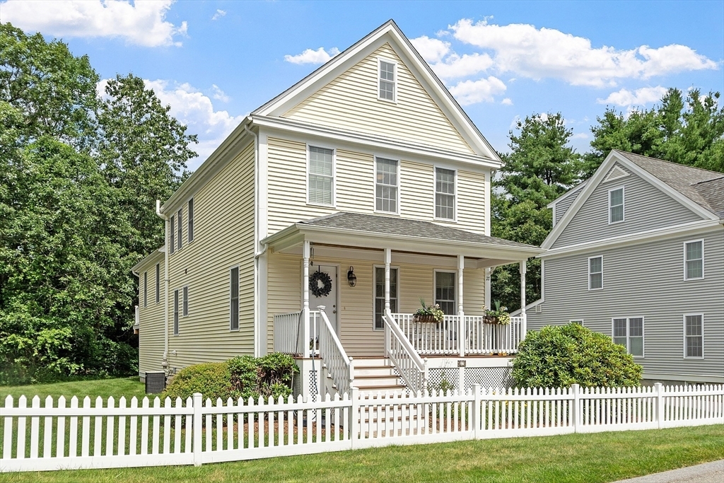 Property Photo: 27 McIntosh Drive 27 MA 01775