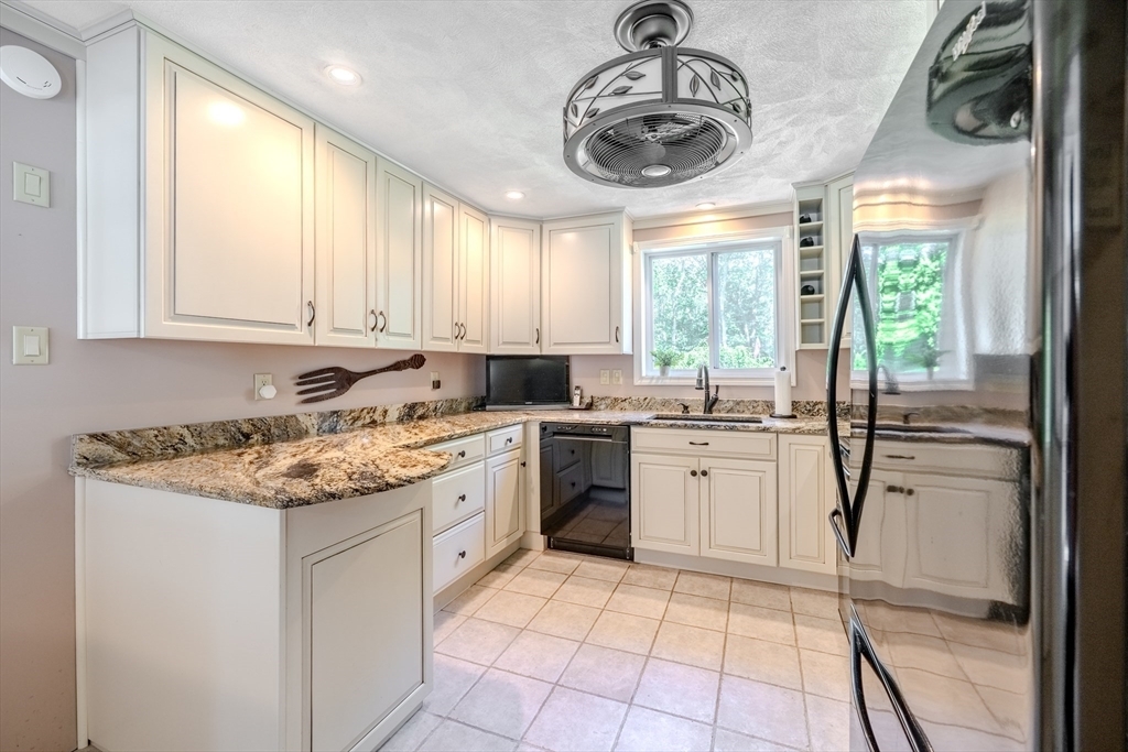 Property Photo:  44 Call Street  MA 01862 